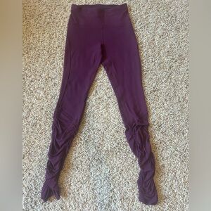 Women’s Lululemon Athletica Deep Purple Leggings